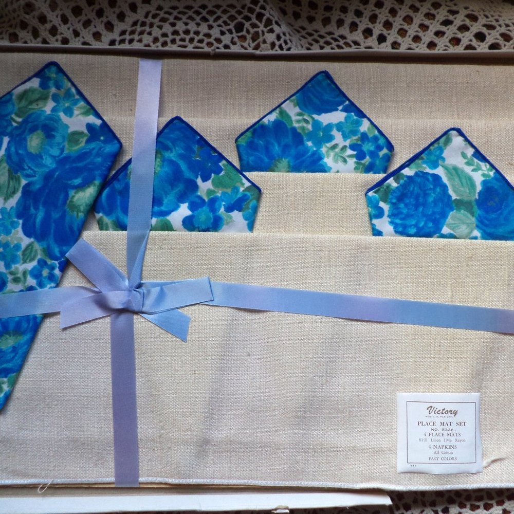 Place Mat Set